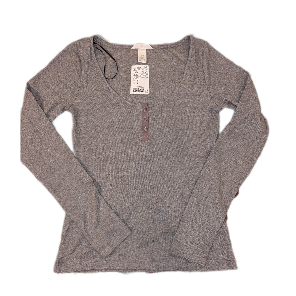 H&M Gray Long Sleeve Top